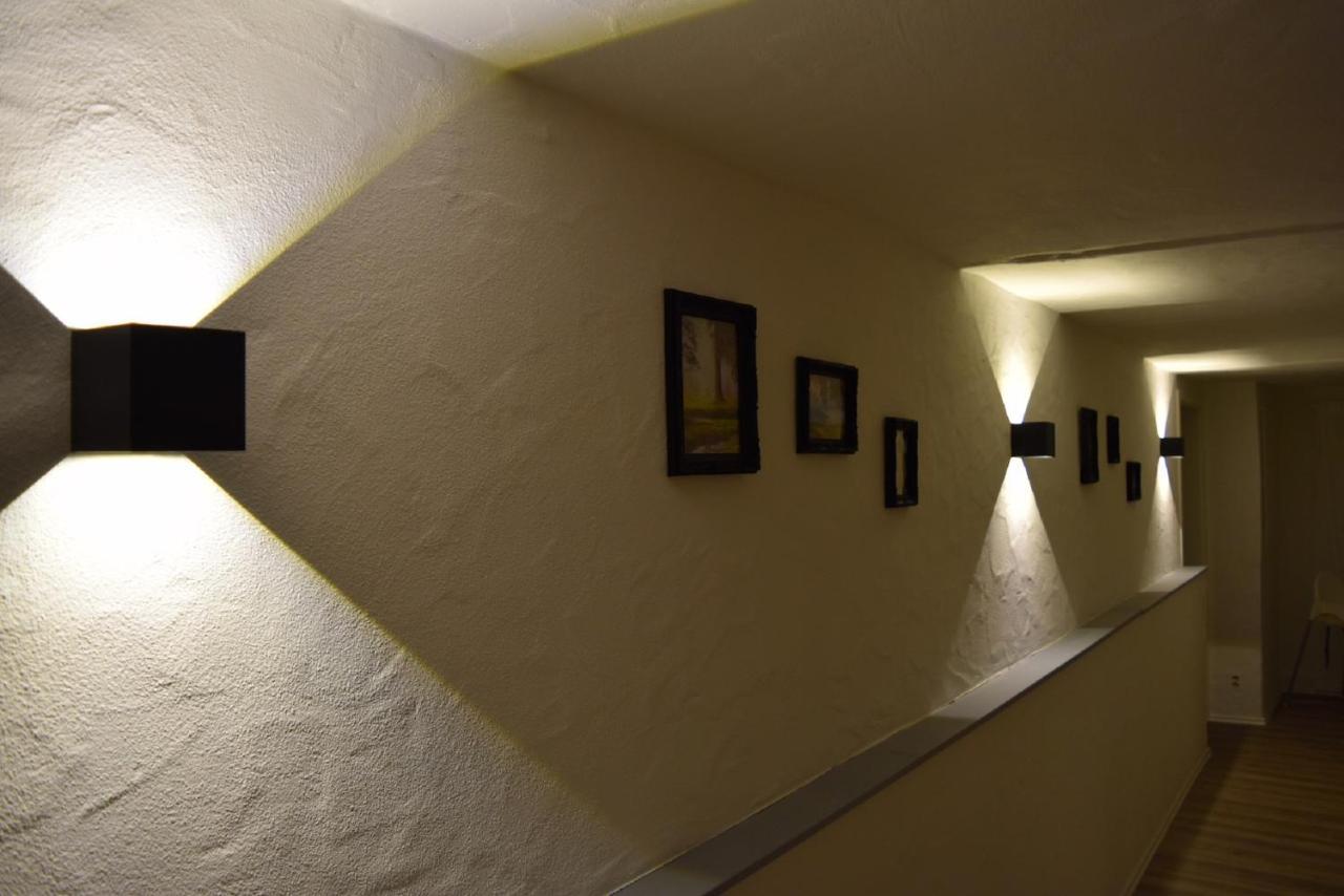 Ferienwohnungen "Die Vier" Und "Die Sechs" Winterberg Exterior foto
